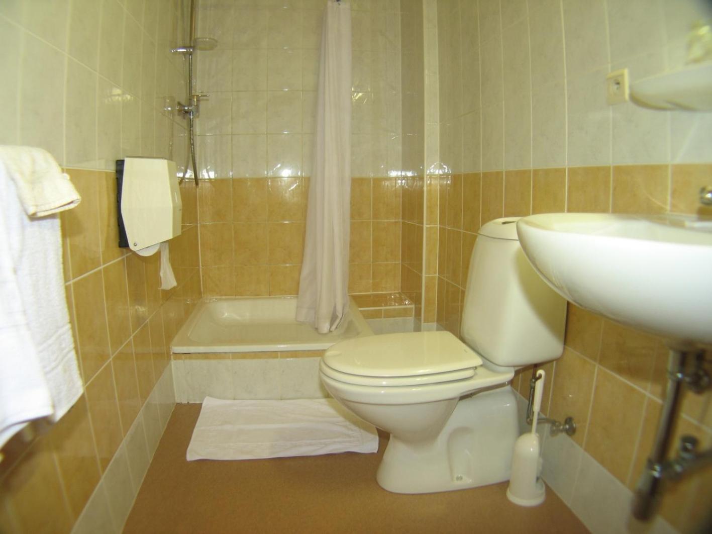 Hotel Aux Massotais Petites Tailles المظهر الخارجي الصورة